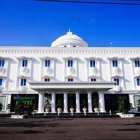 Singapore City Hotel Batu Bara Sungaibalai 외부 사진